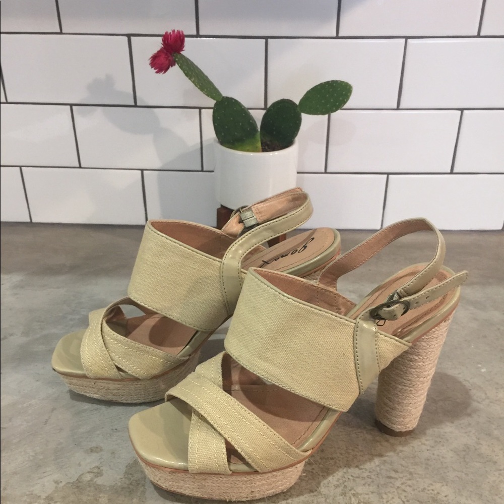 Go Max espadrille heel sandal size 9